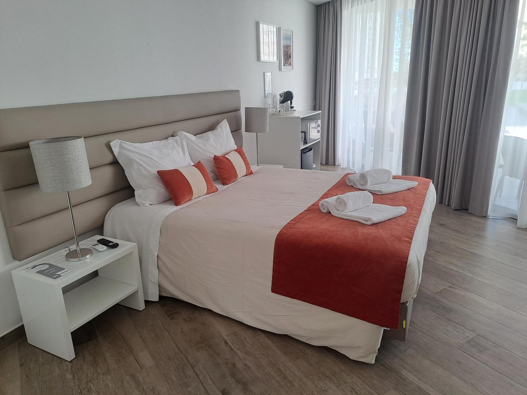 Algarpapa Rooms Armacao de Pera Bagian luar foto