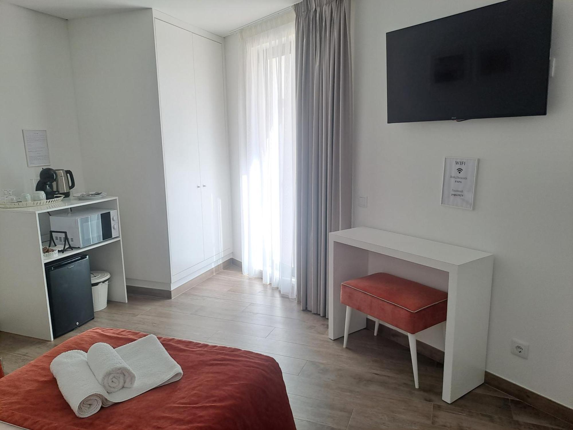 Algarpapa Rooms Armacao de Pera Bagian luar foto